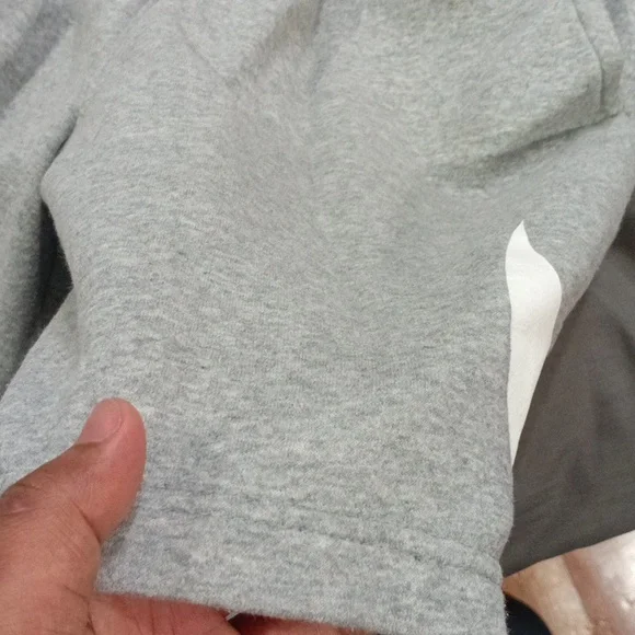 Nike Men Heather Gray Sweatpants - Picture 5 of 6